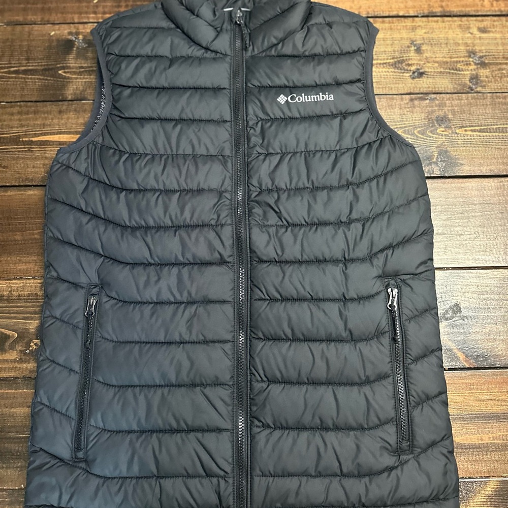 Columbia Charcoal Quilted Vest